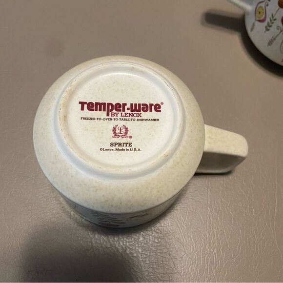 Temper-ware by Lenox Mugs (2 pc set) SPRITE , made in USA floral arrangements - Picture 3 of 6